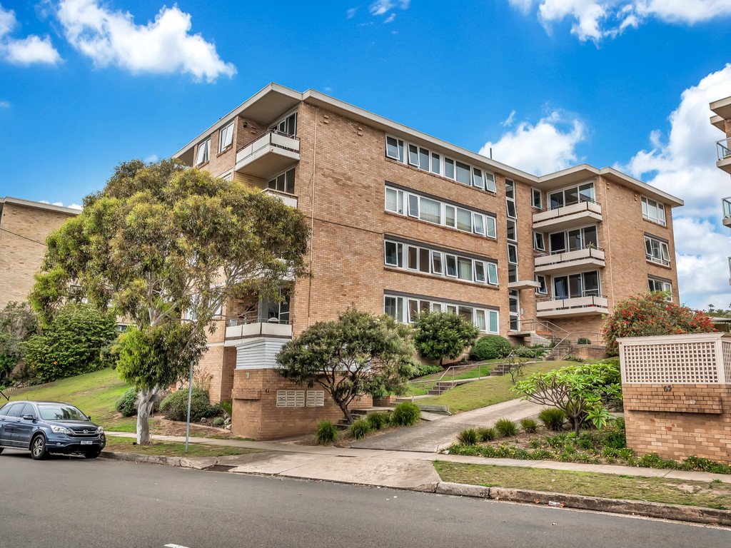 2/61 Broome Street MAROUBRA 9