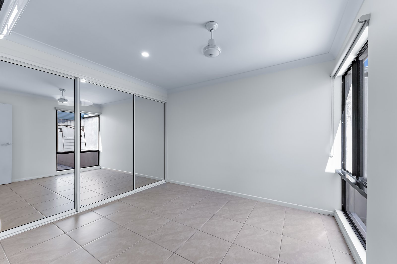 2/61 Endeavour Circuit CANNONVALE 7