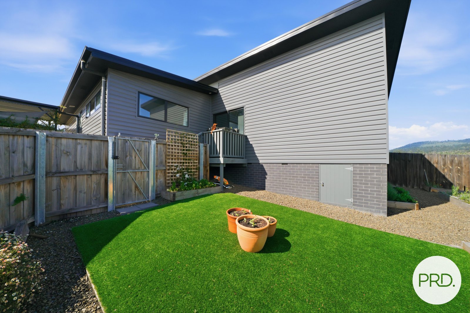 2/61 Glebe Road NEW NORFOLK 25