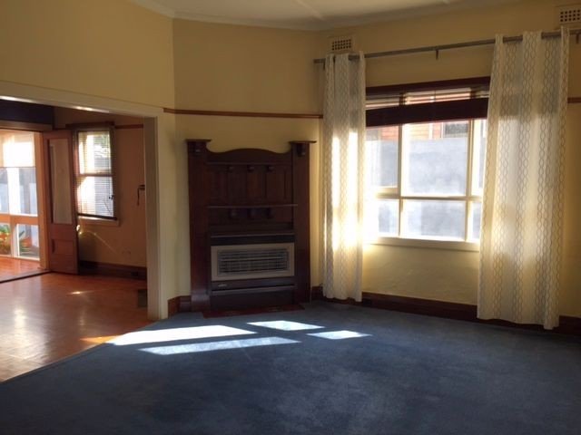 Gallery: 261 Graham Street