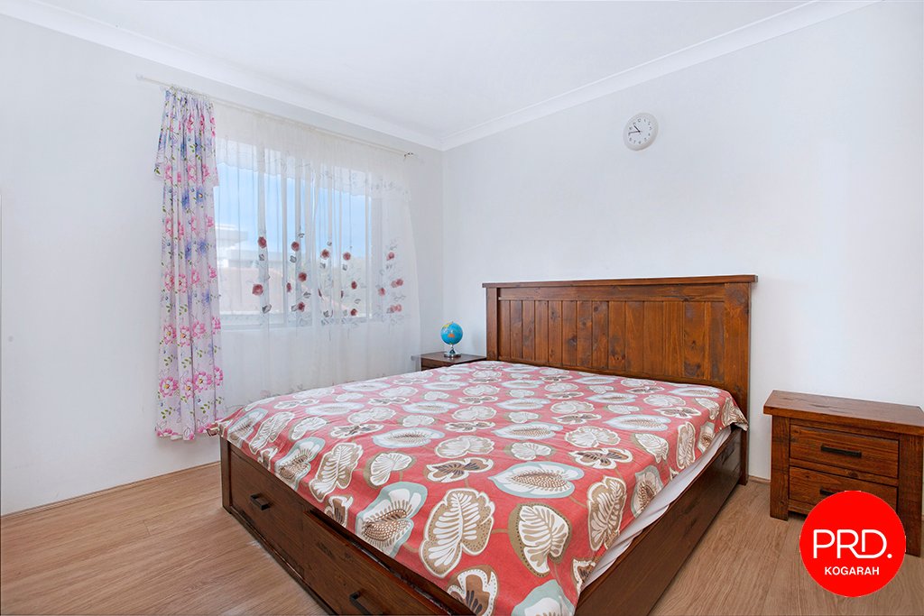 2/61 Gray Street KOGARAH 4