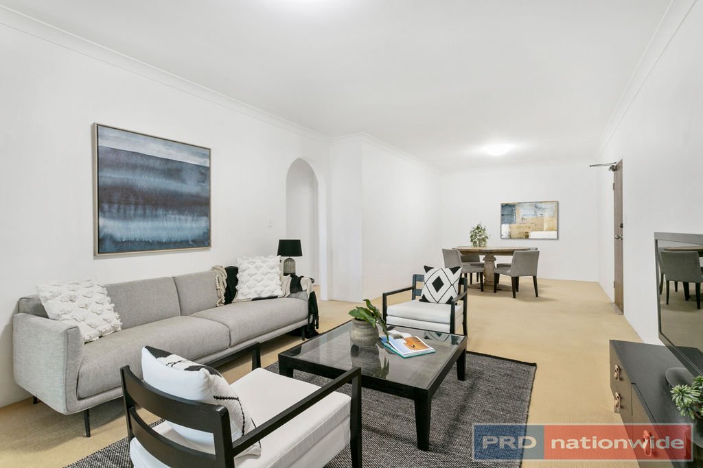 2/61 Gray Street KOGARAH 1