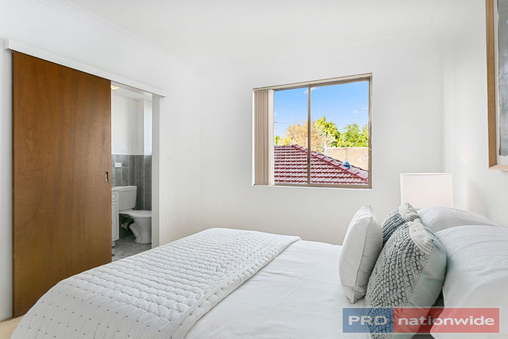 2/61 Gray Street KOGARAH 6