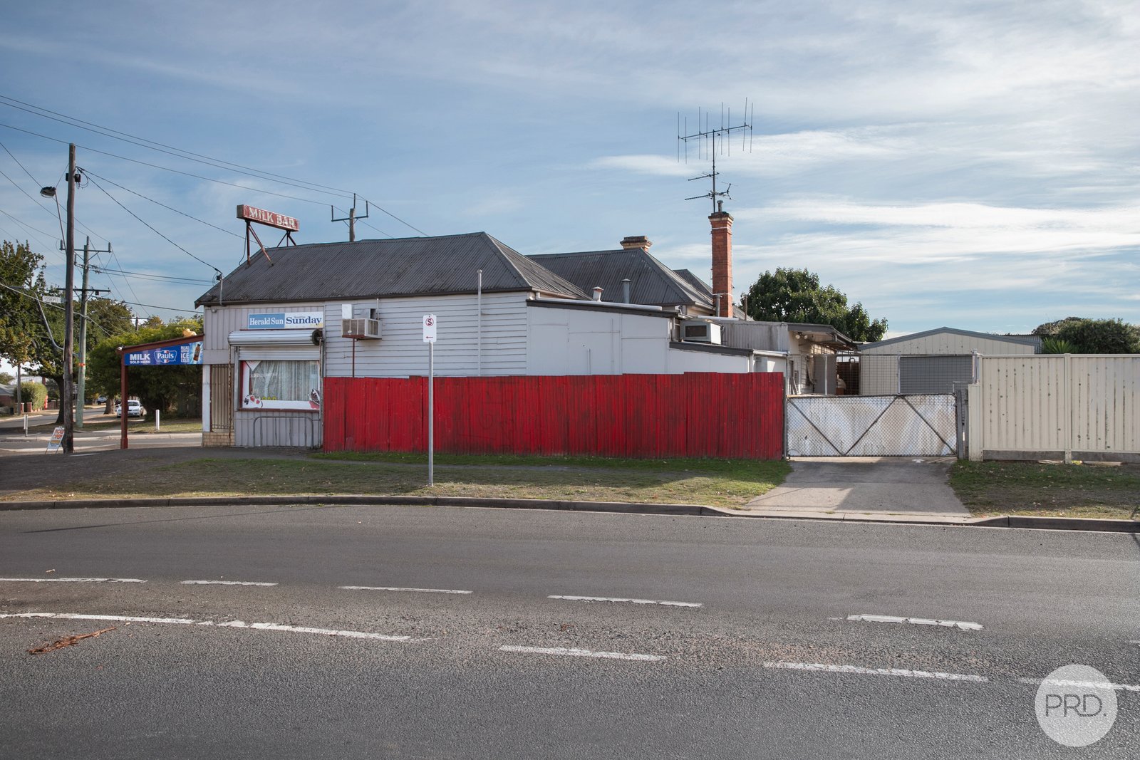 261 Joseph Street CANADIAN 2