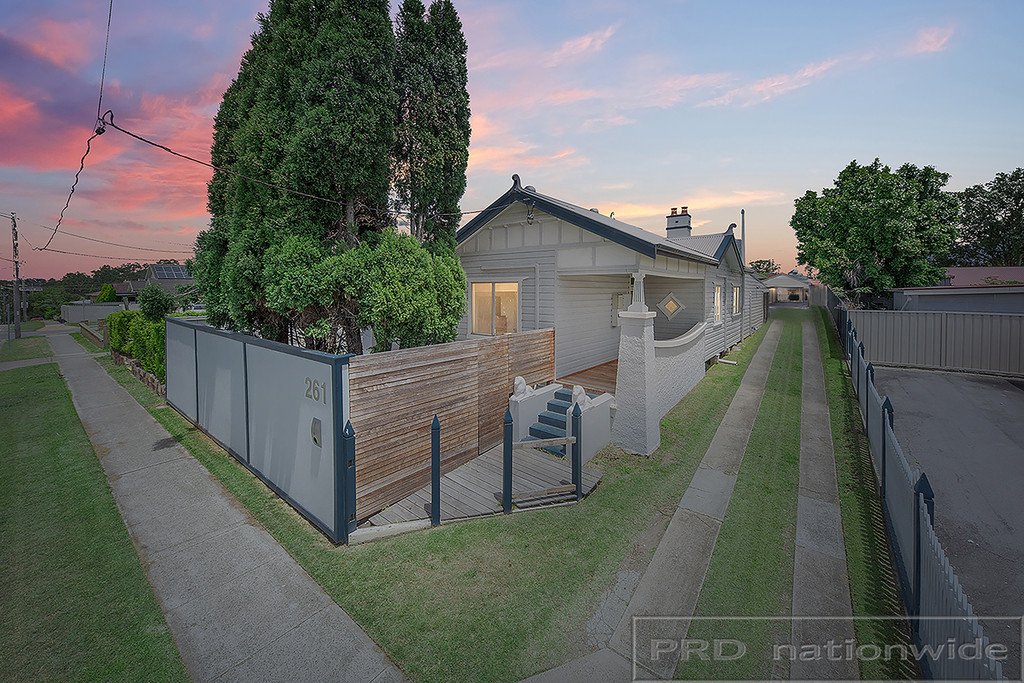 261 Newcastle Rd  EAST MAITLAND 2
