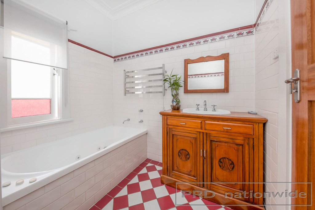 261 Newcastle Rd  EAST MAITLAND 11