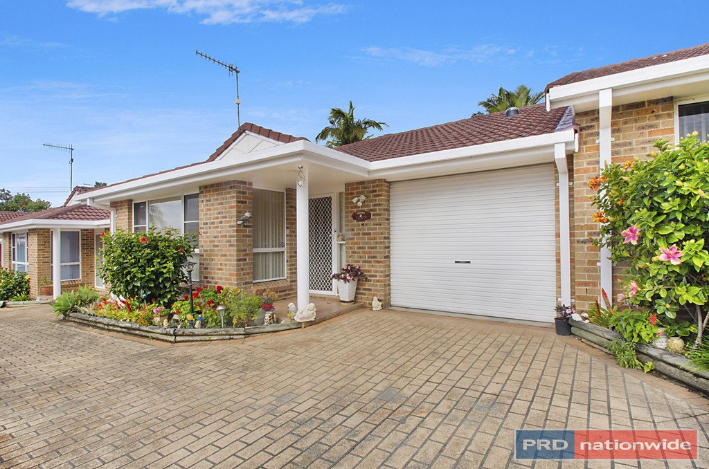 2/61 Norman Street LAURIETON 1