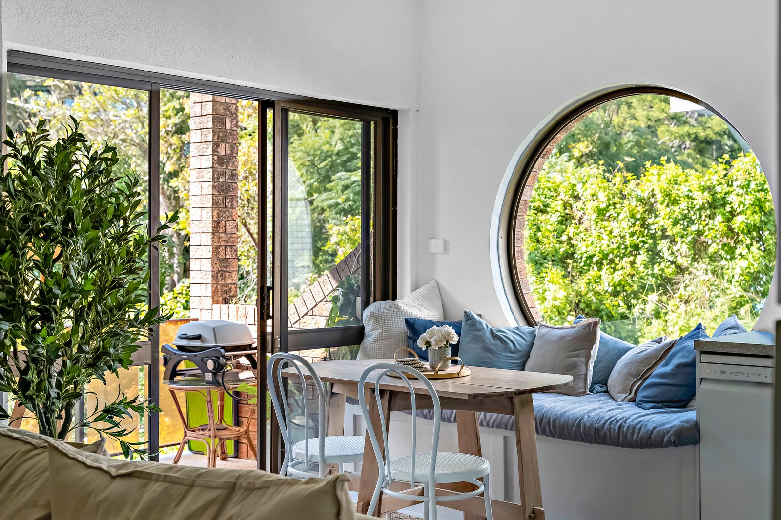 2/61 Ronald Avenue SHOAL BAY 4