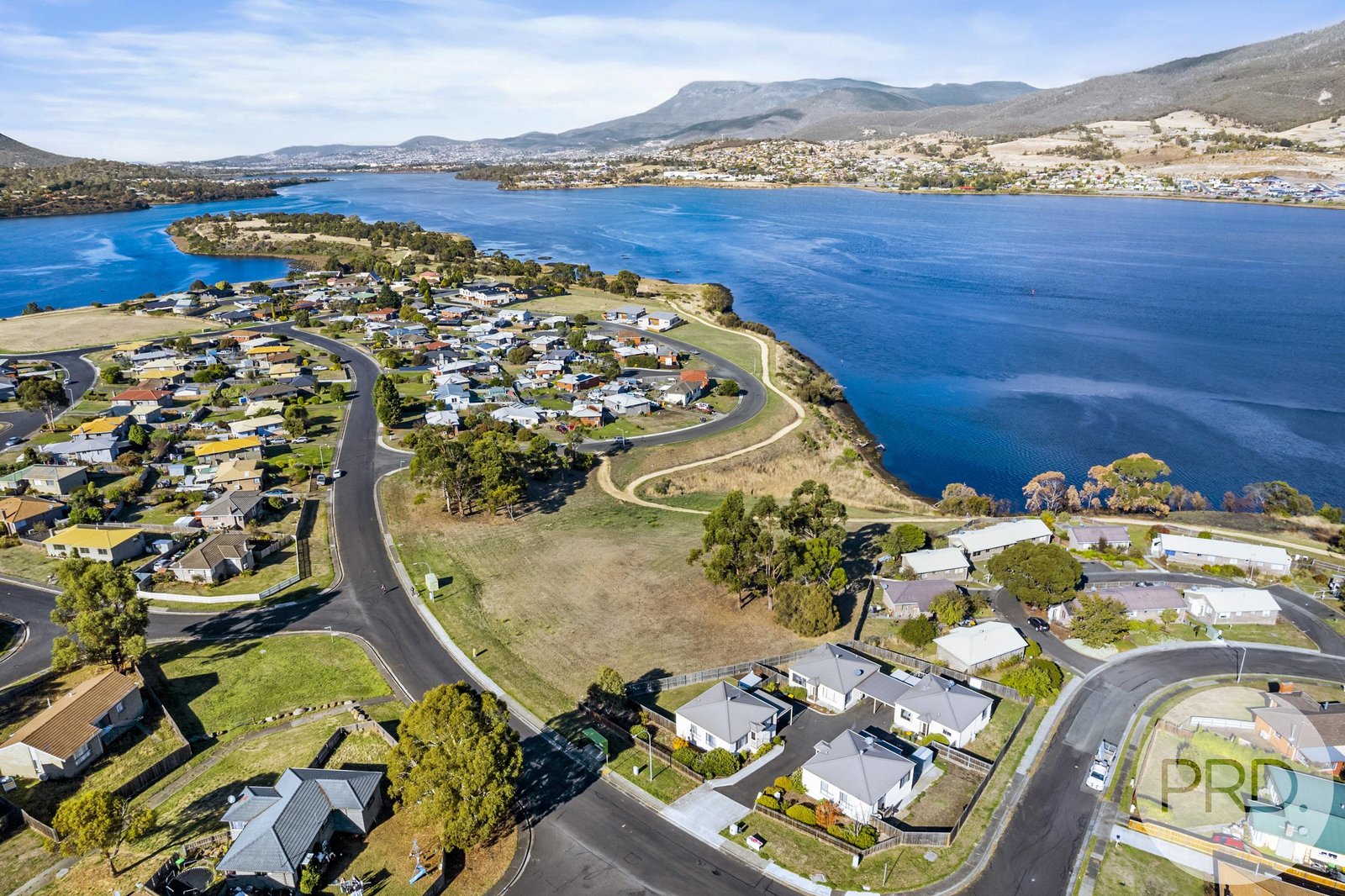 2/61 Scott Road BRIDGEWATER 21