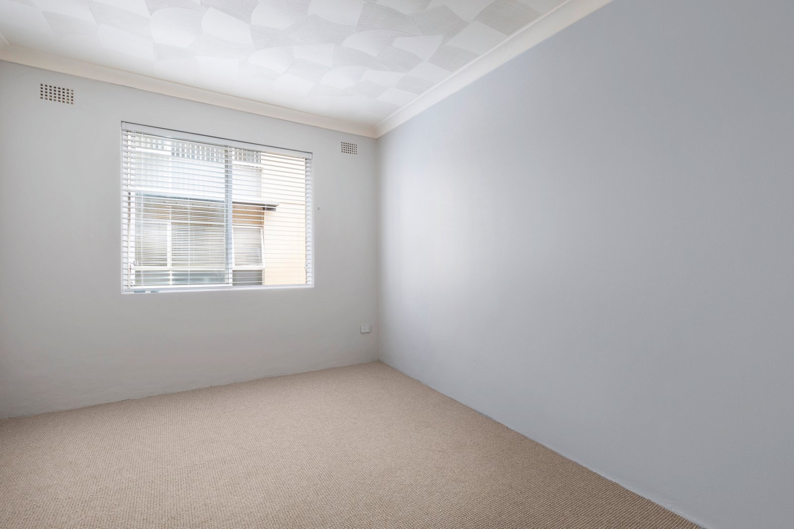 2/61 Wentworth Street RANDWICK 8