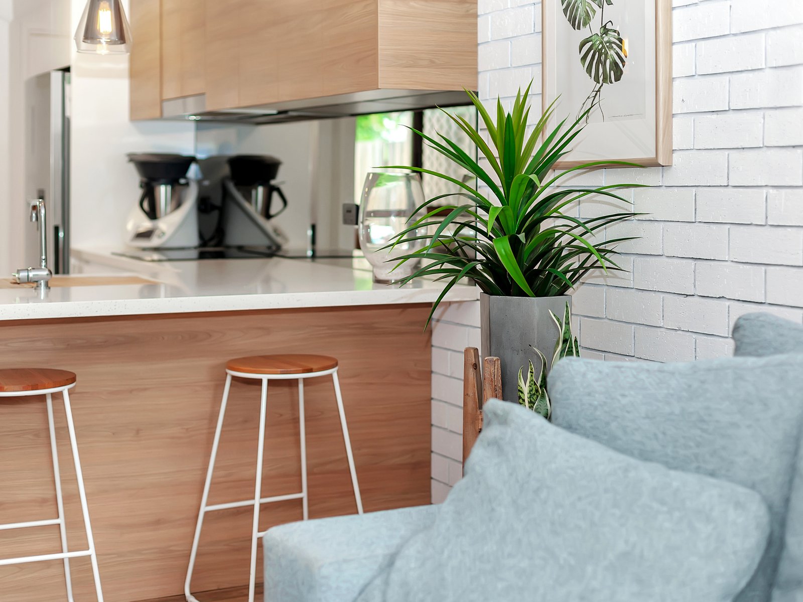 26/105 Christine Avenue BURLEIGH WATERS 6