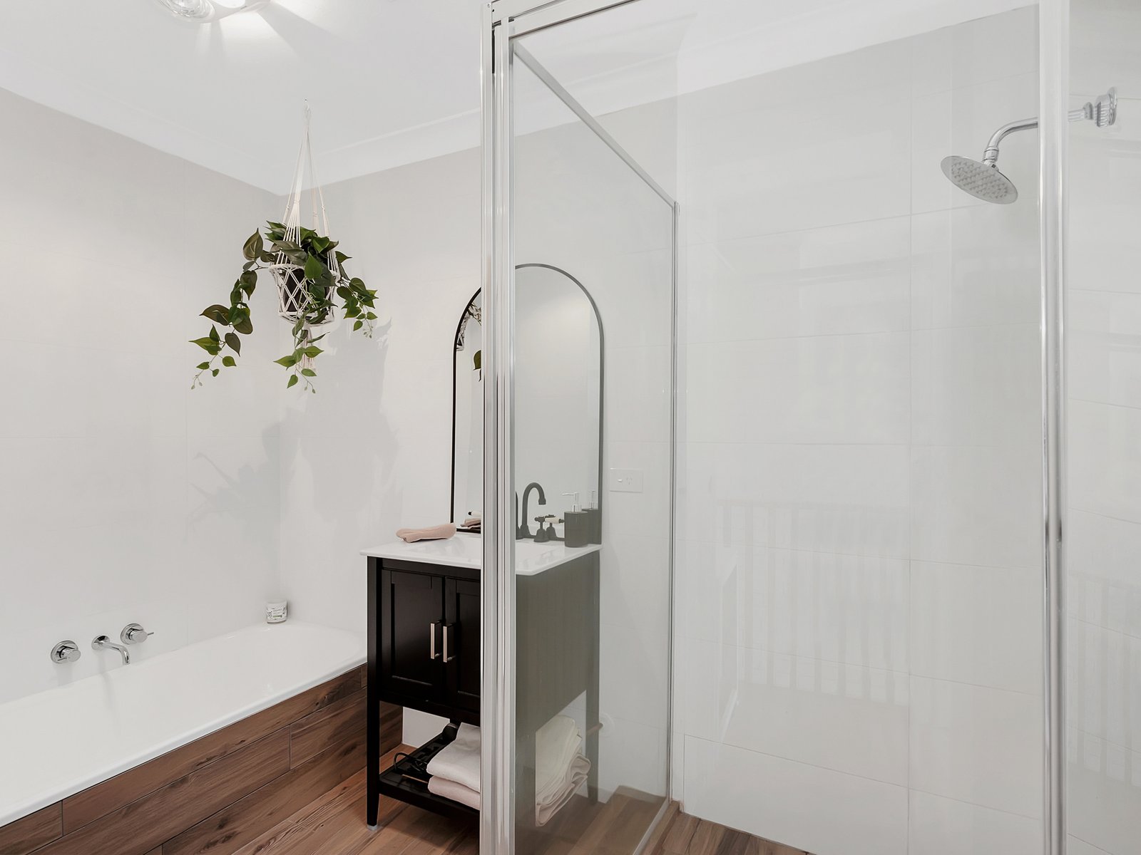 26/105 Christine Avenue BURLEIGH WATERS 11