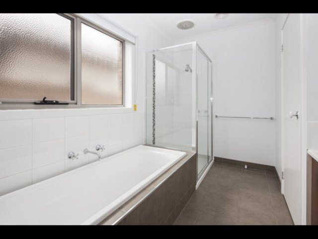 2/610A Talbot Street South REDAN 3