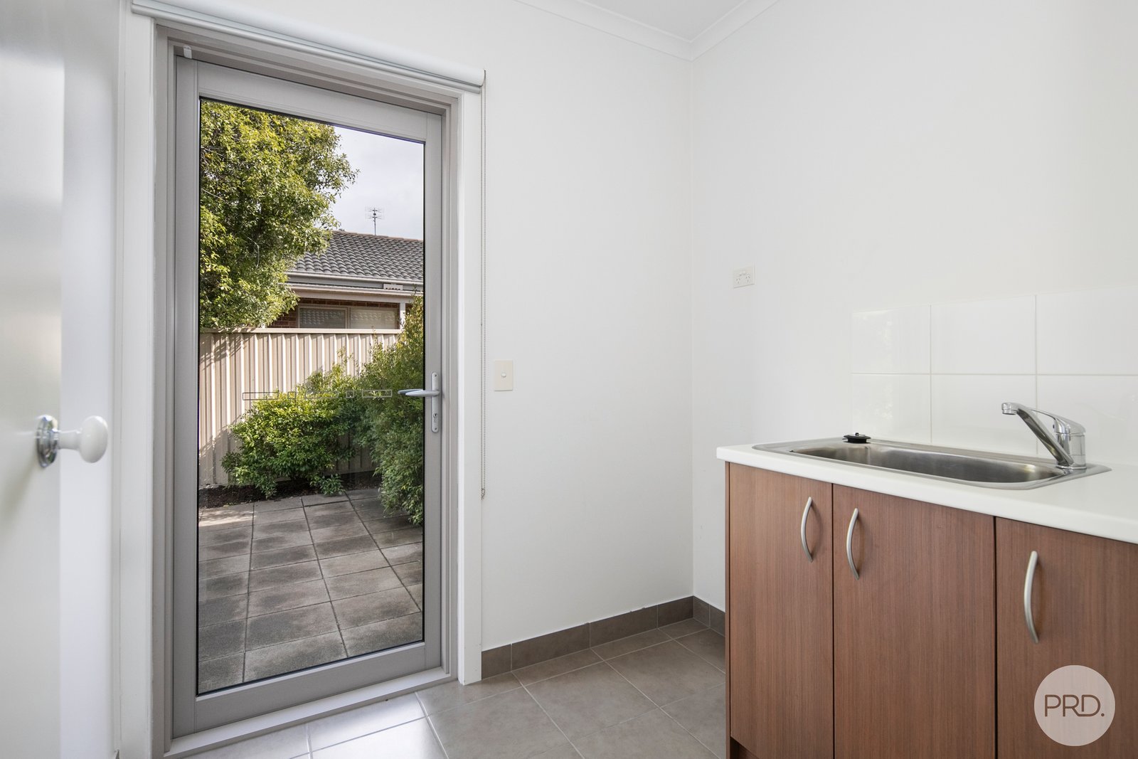 2/610A Talbot Street South REDAN 9