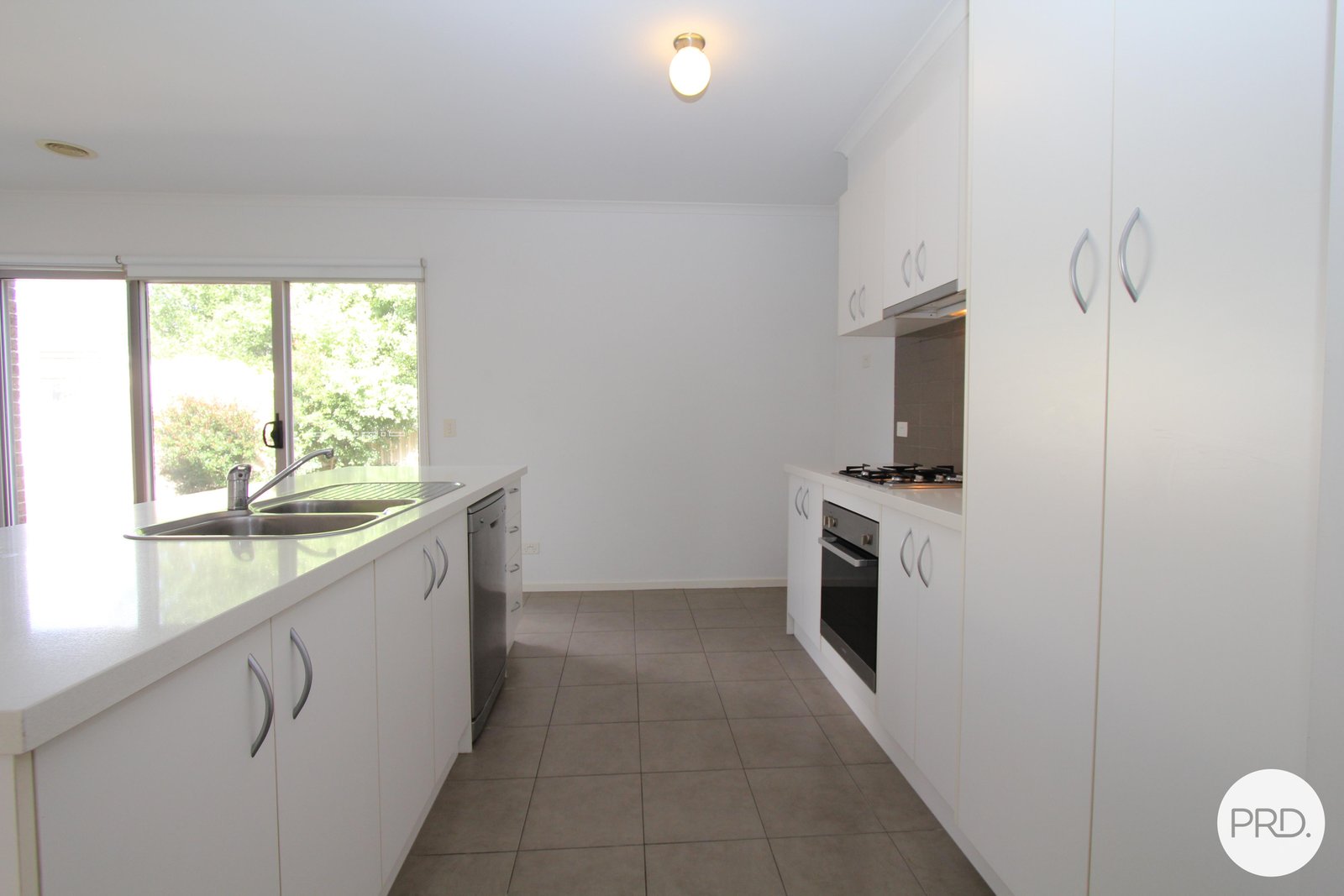 2/610A Talbot Street South REDAN 4