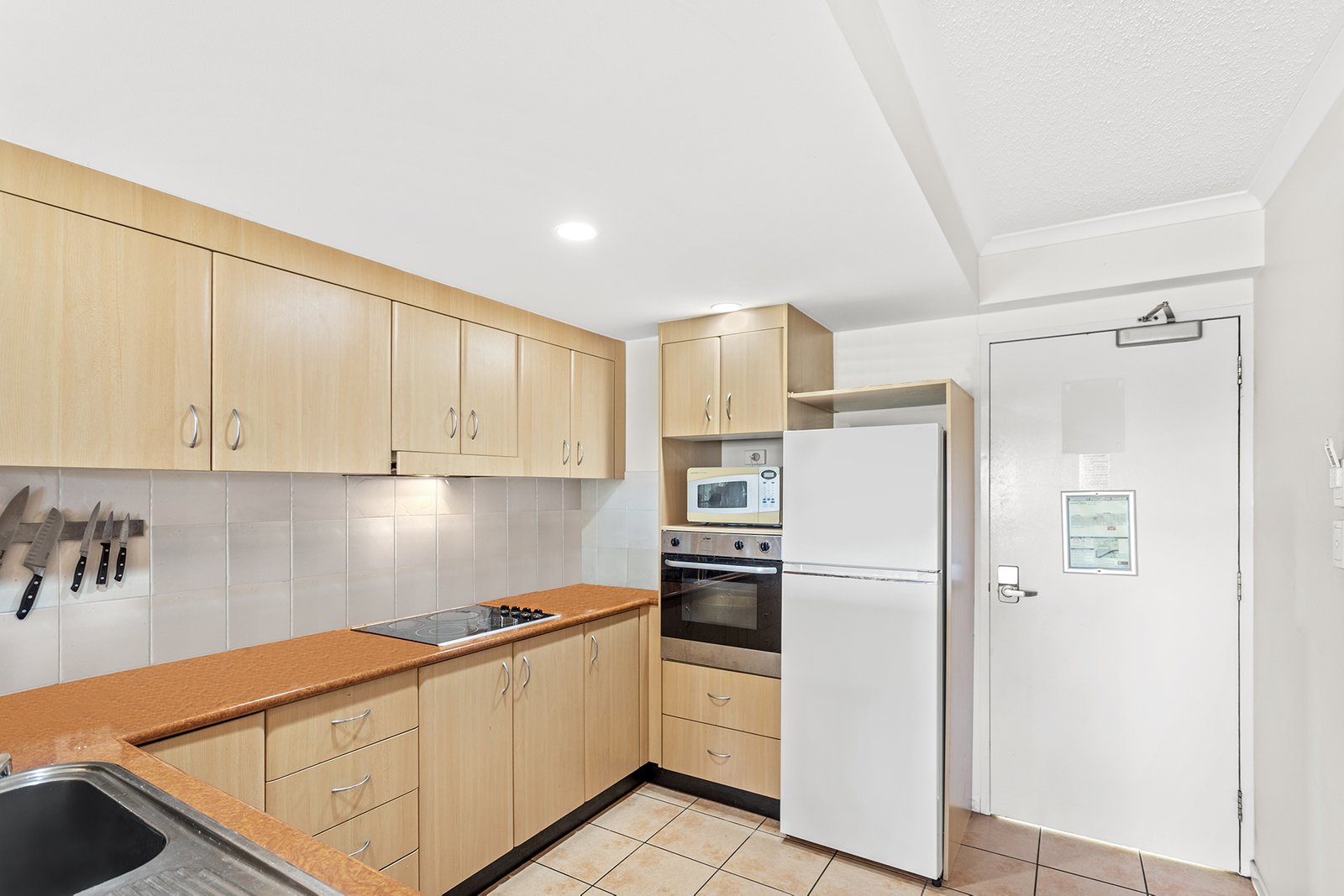 26/115 Shingley Drive AIRLIE BEACH 5