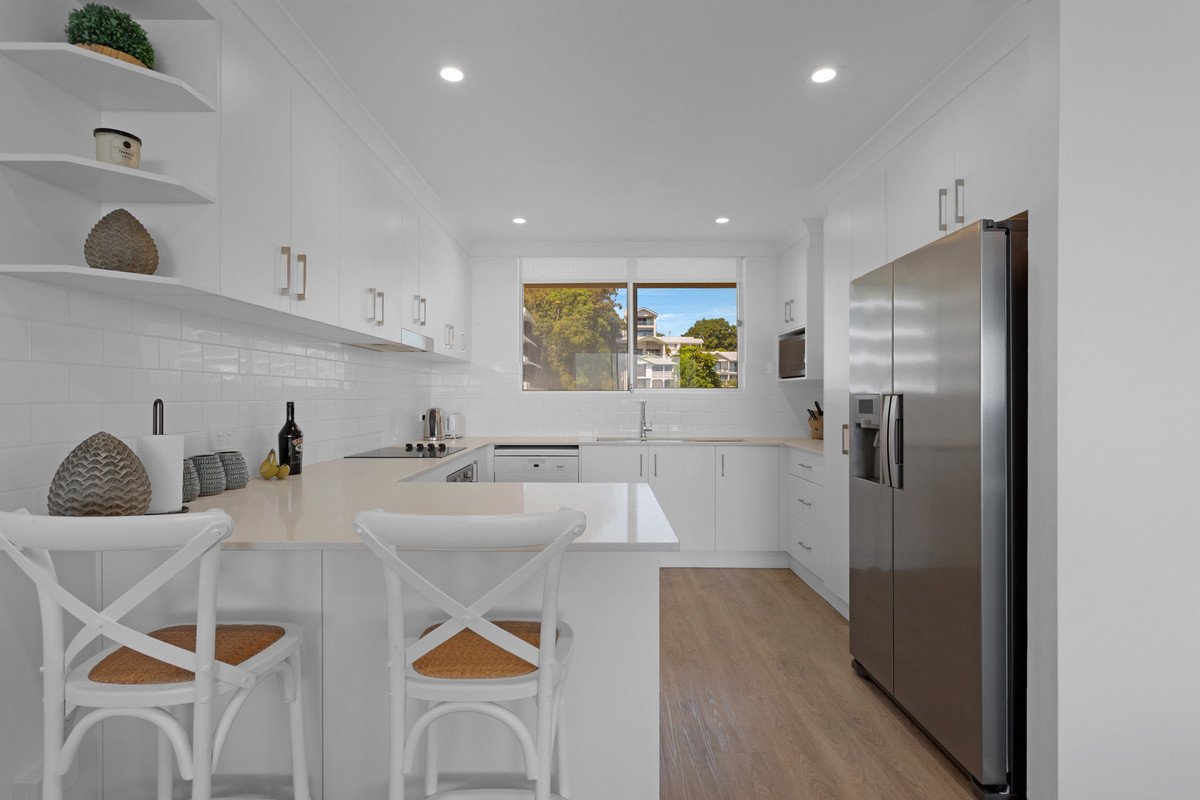 26/12 Goodwin Terrace Burleigh Heads 11