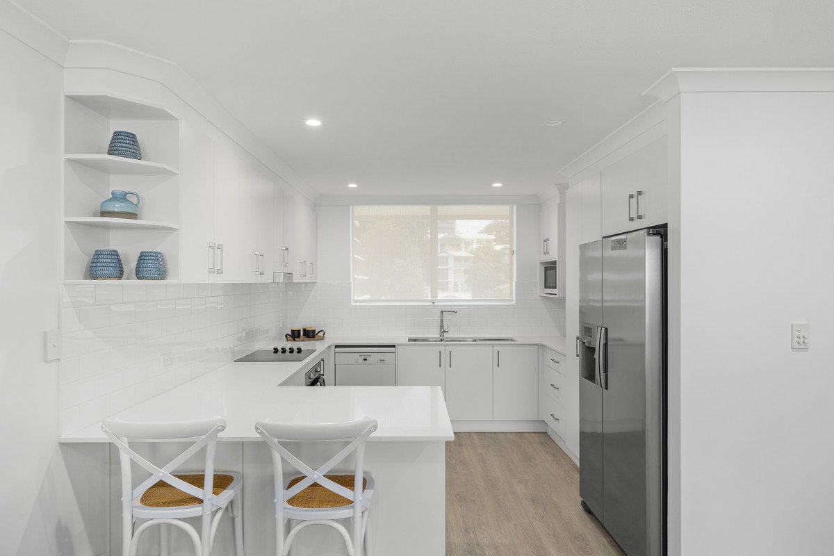 26/12 Goodwin Terrace Burleigh Heads 5