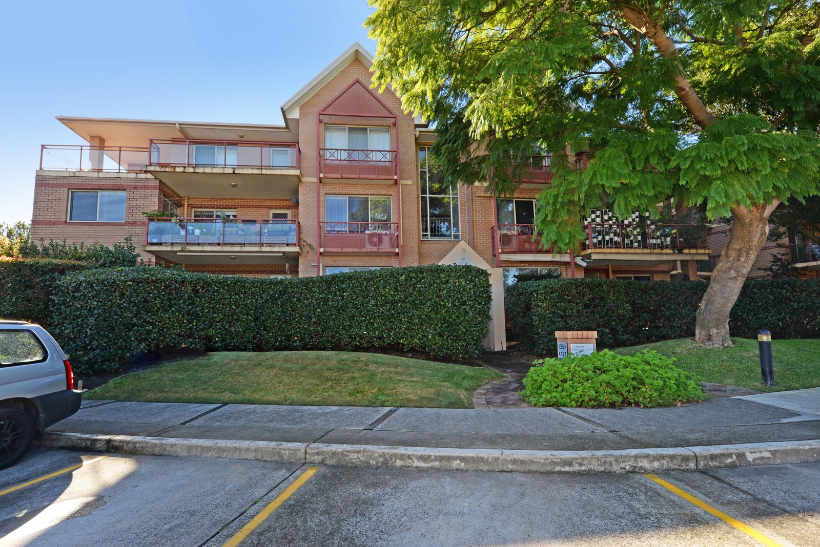 26/127 Banksia Street BOTANY 13