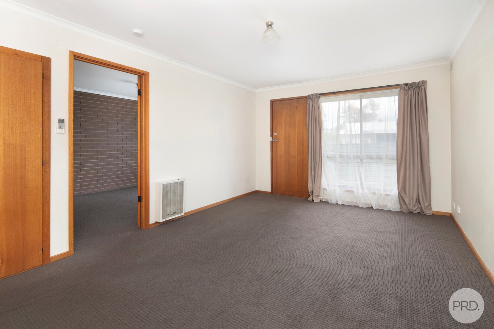 2/613 Talbot Street South REDAN 2