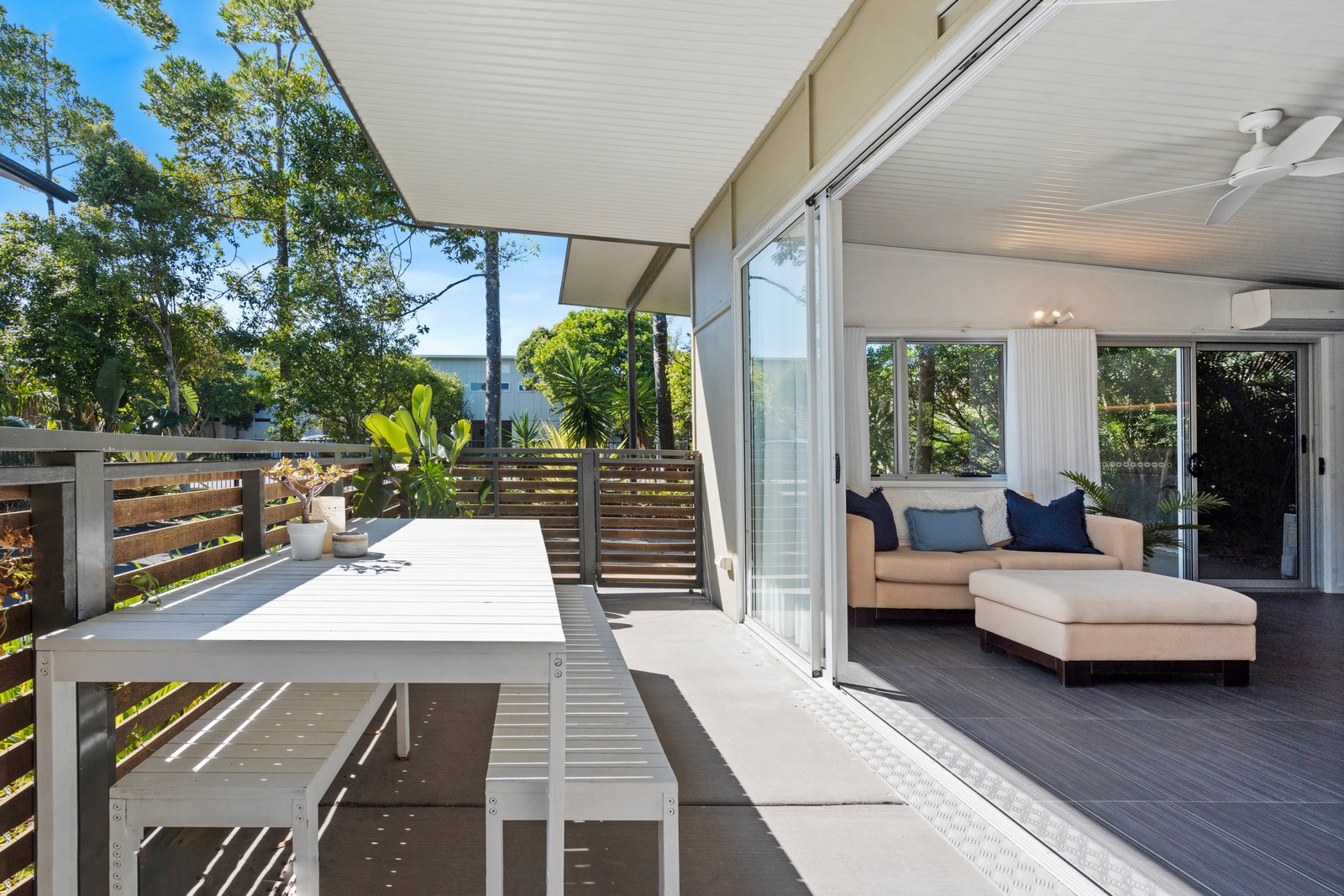 2/614-618 Casuarina Way CASUARINA 2