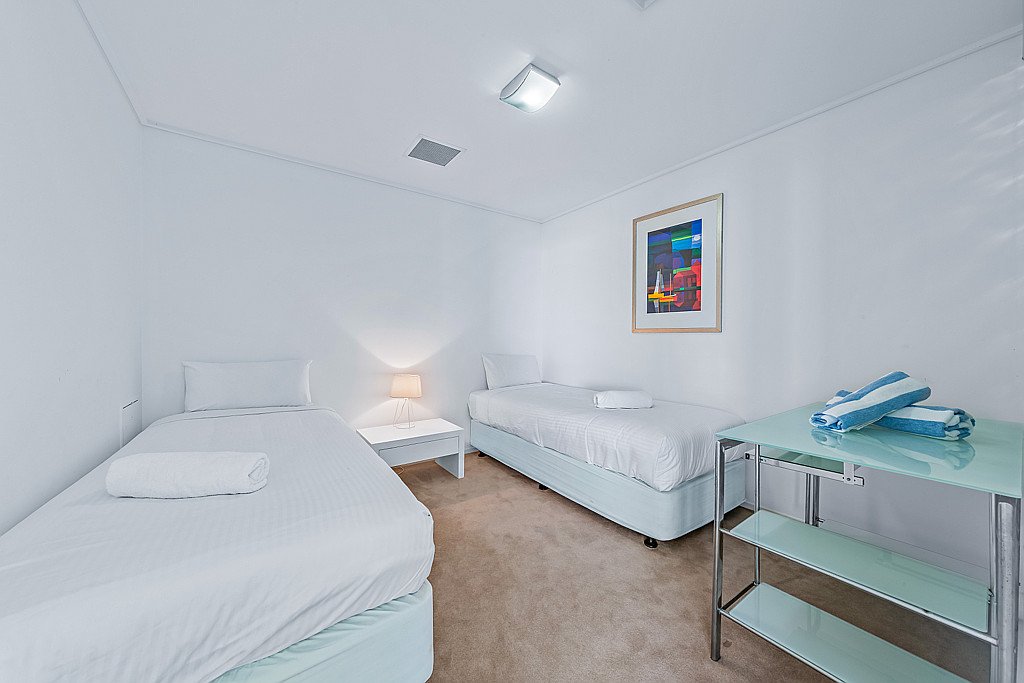 26/144 Shingley Drive AIRLIE BEACH 12