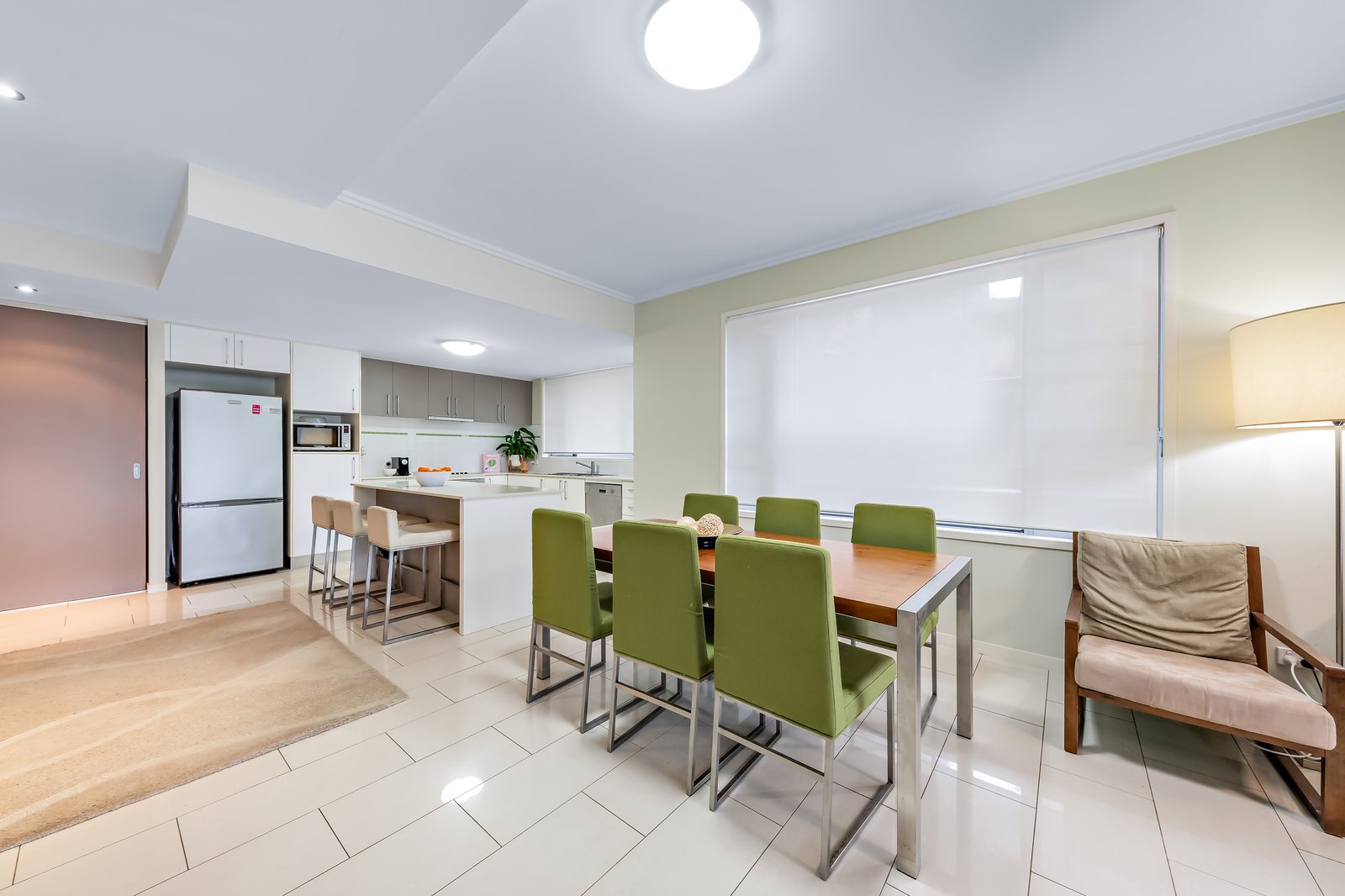 26/15 Flame Tree Court AIRLIE BEACH 2