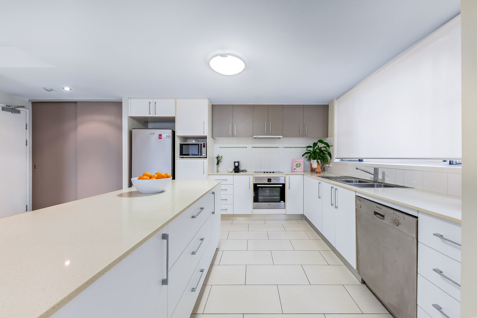 26/15 Flame Tree Court AIRLIE BEACH 10