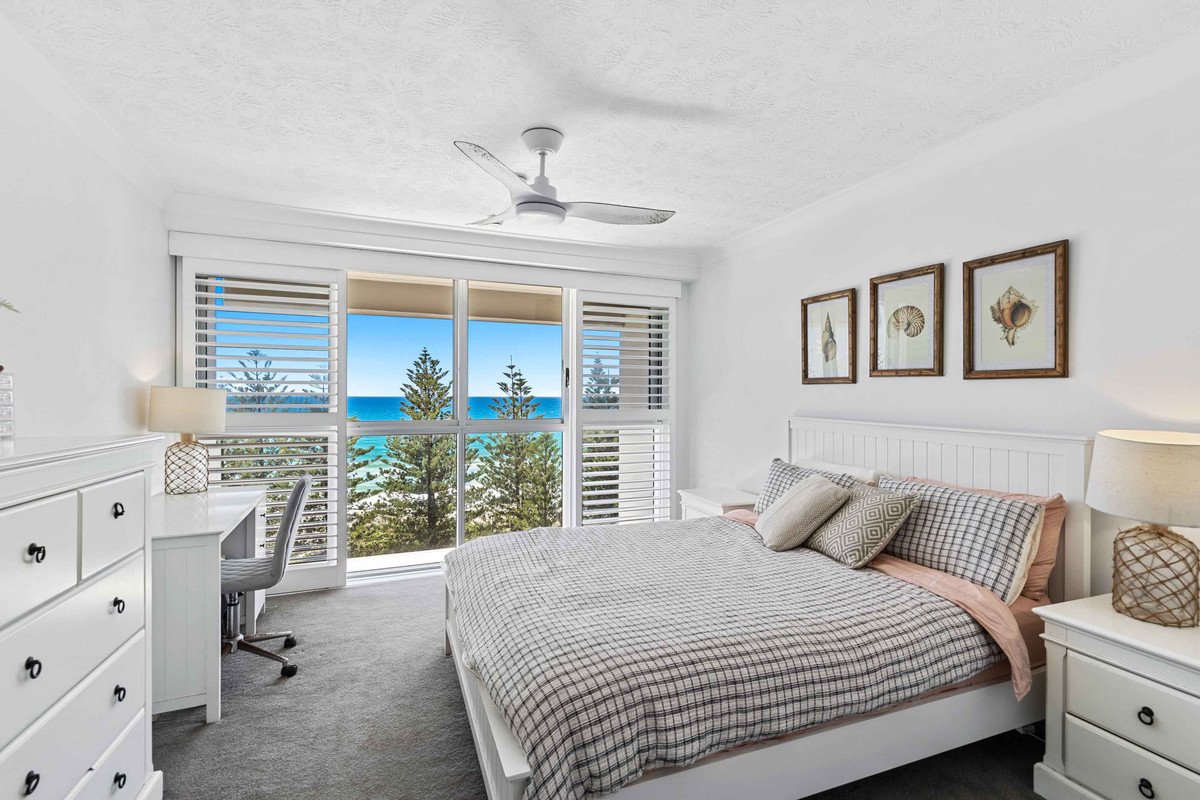 26/170-180 The Esplanade Burleigh Heads 11