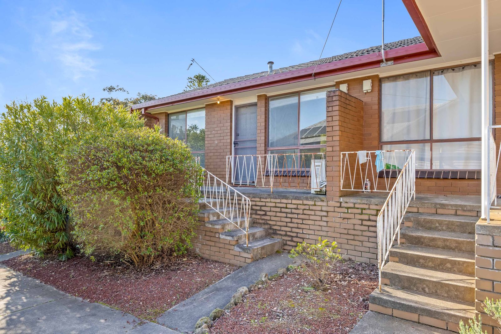 Gallery: 2/619 Neill Street