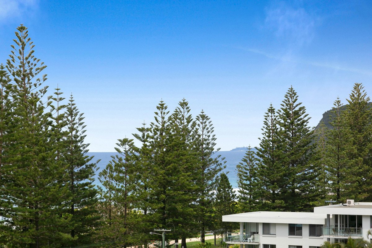 26/1941 Gold Coast Highway Burleigh Heads 1