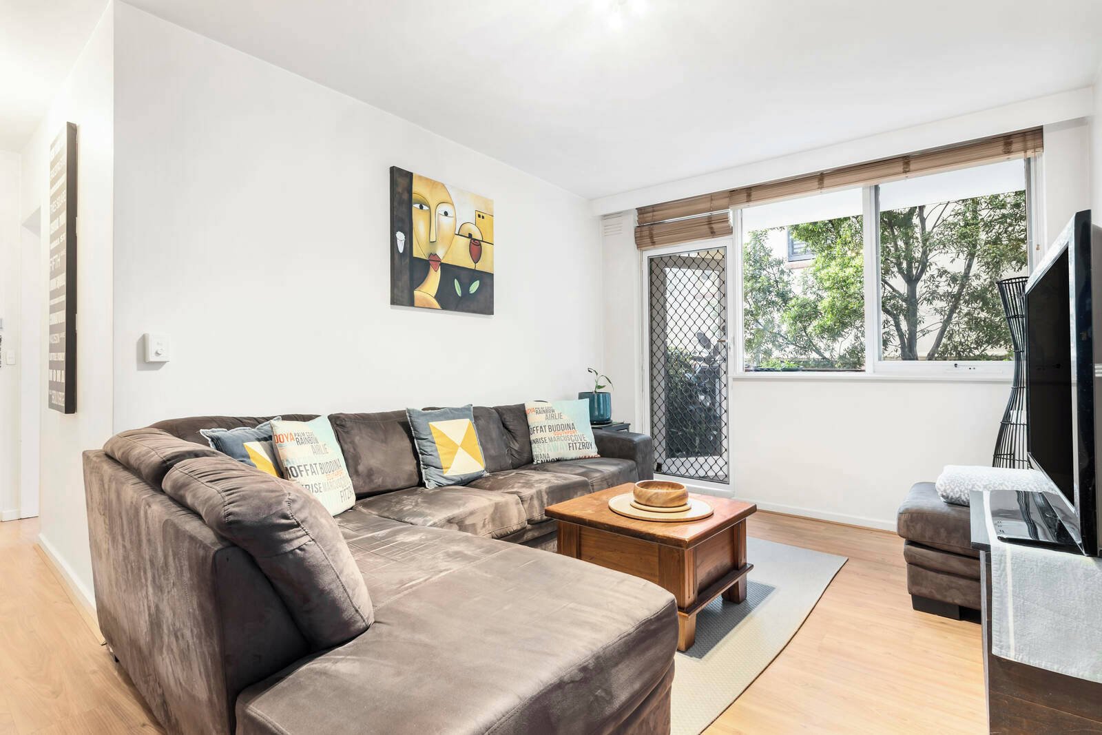 Gallery: 2/62 Alma Road
