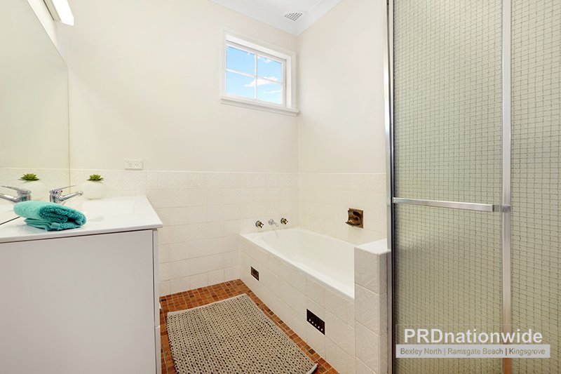 2/62 Chuter Avenue RAMSGATE BEACH 5