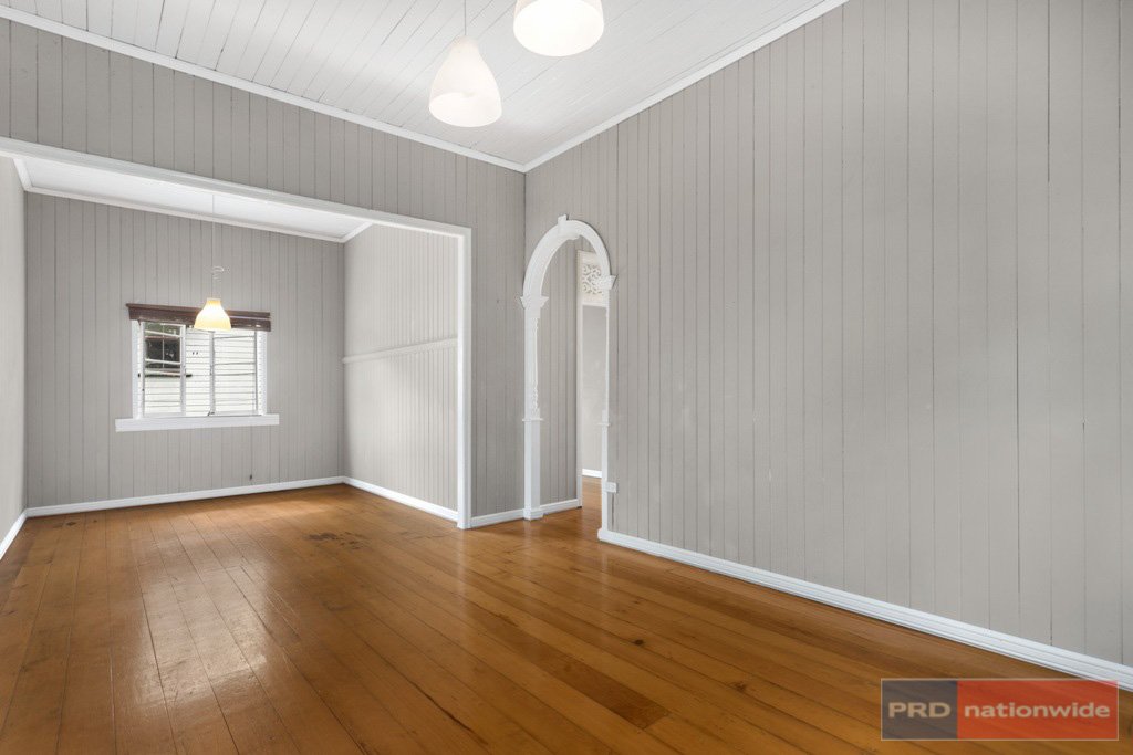 262 Enoggera Road NEWMARKET 3