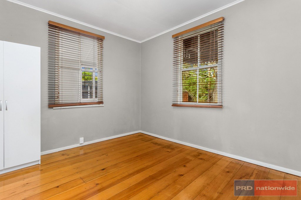 262 Enoggera Road NEWMARKET 8