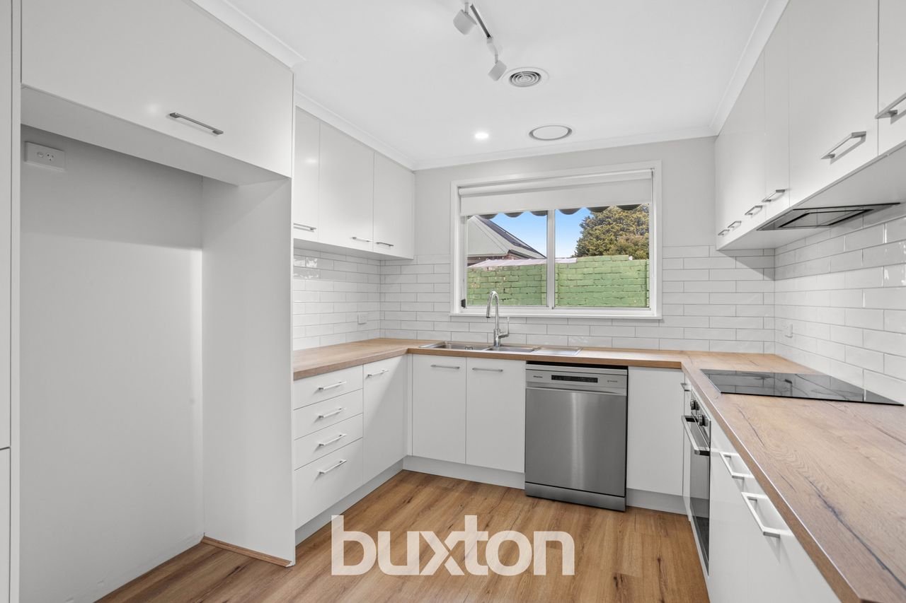 Gallery: 2/62 Field Avenue