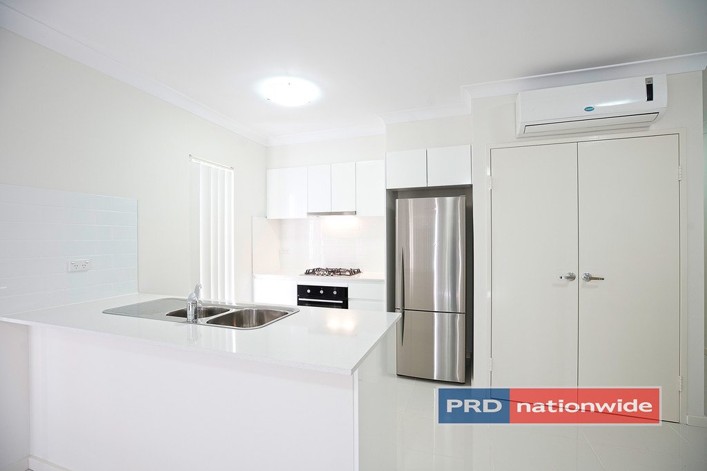 26/2 Glenmore Ridge Drive GLENMORE PARK 5