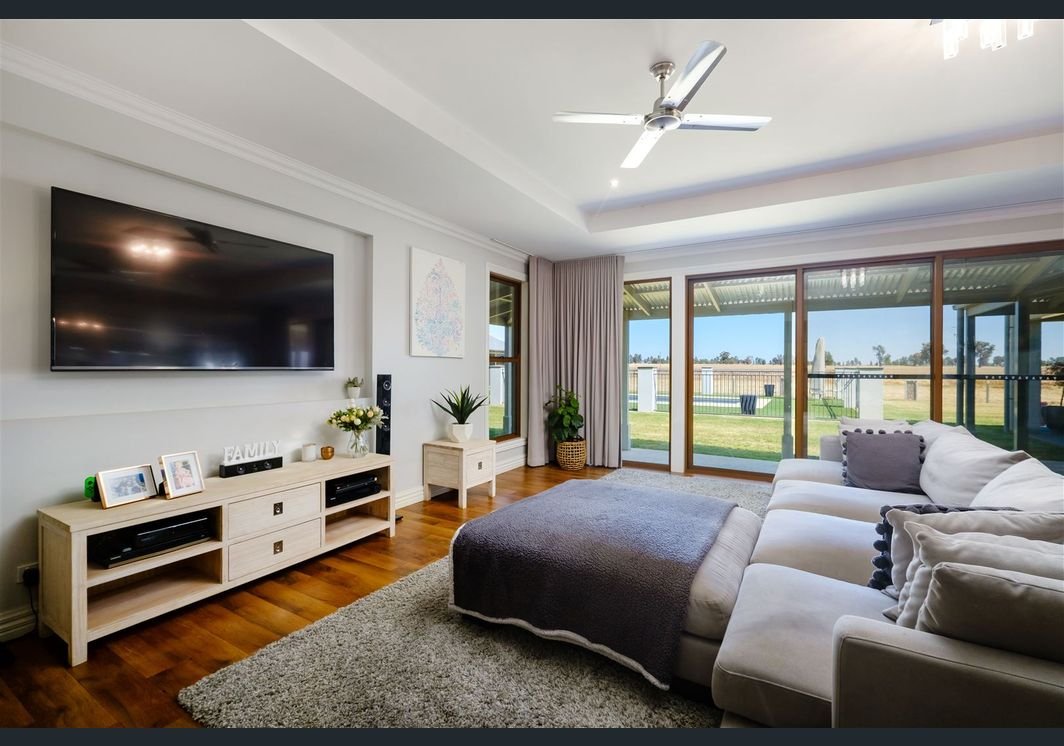 262 Henty Walla Road HENTY 12