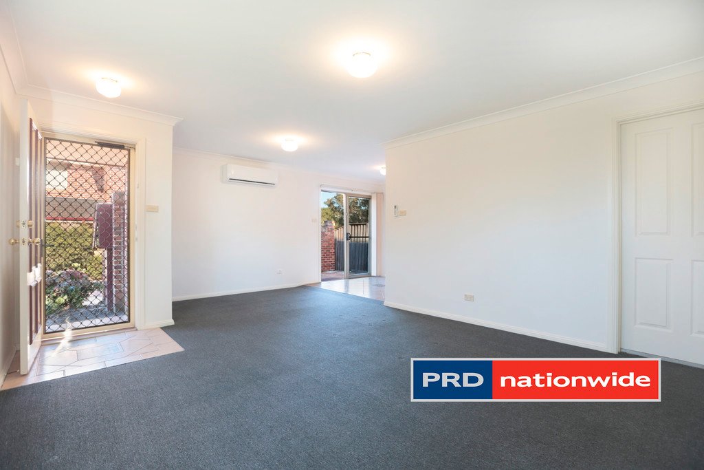 2/62 Lethbridge Street PENRITH 2