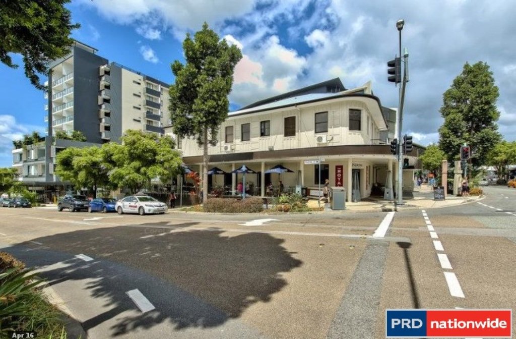 2/62 York Street NUNDAH 12