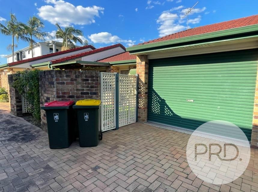 2/62 York Street NUNDAH 1