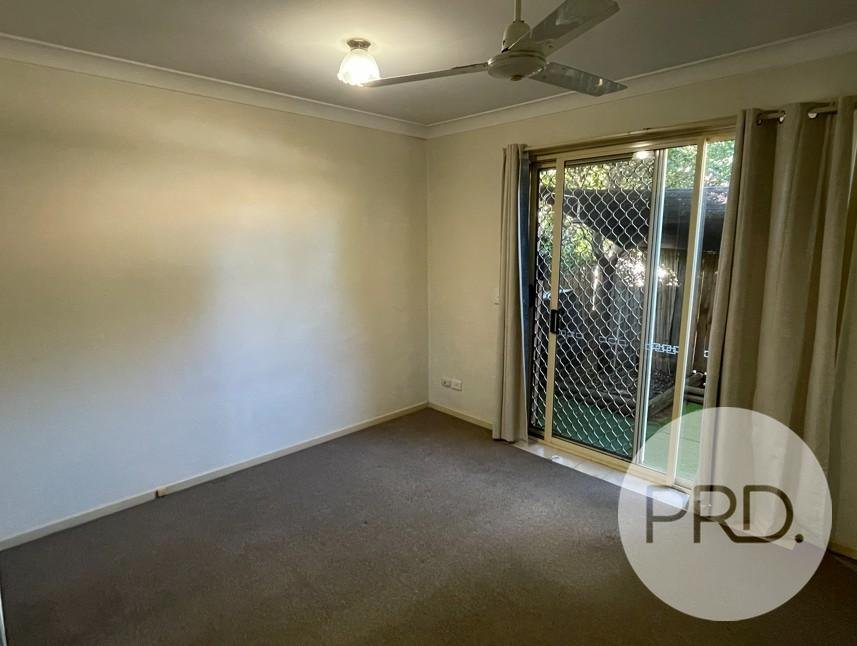 2/62 York Street NUNDAH 4