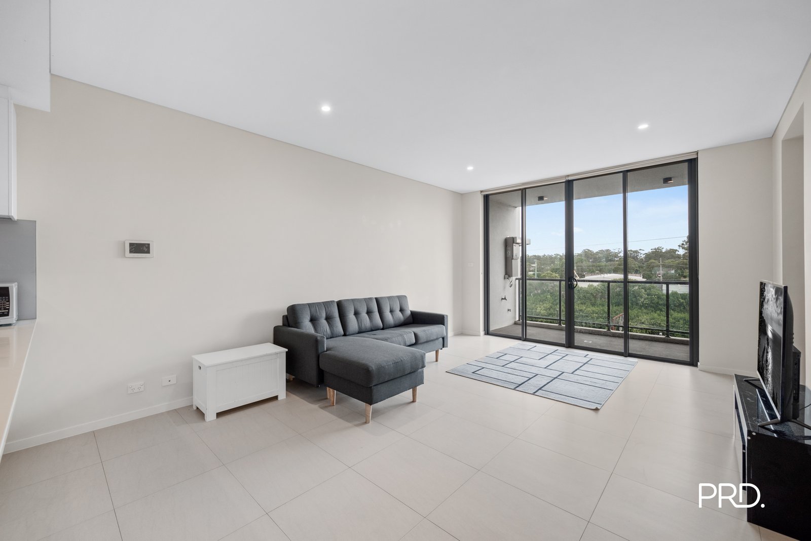 26/206-212 Great Western Highway KINGSWOOD 9