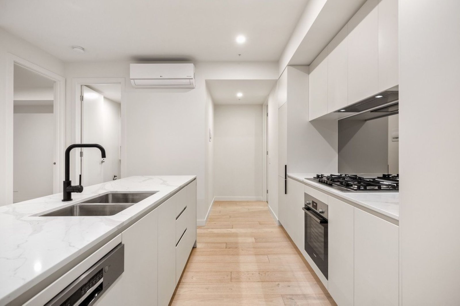 Gallery: 26/220 Chapel Road