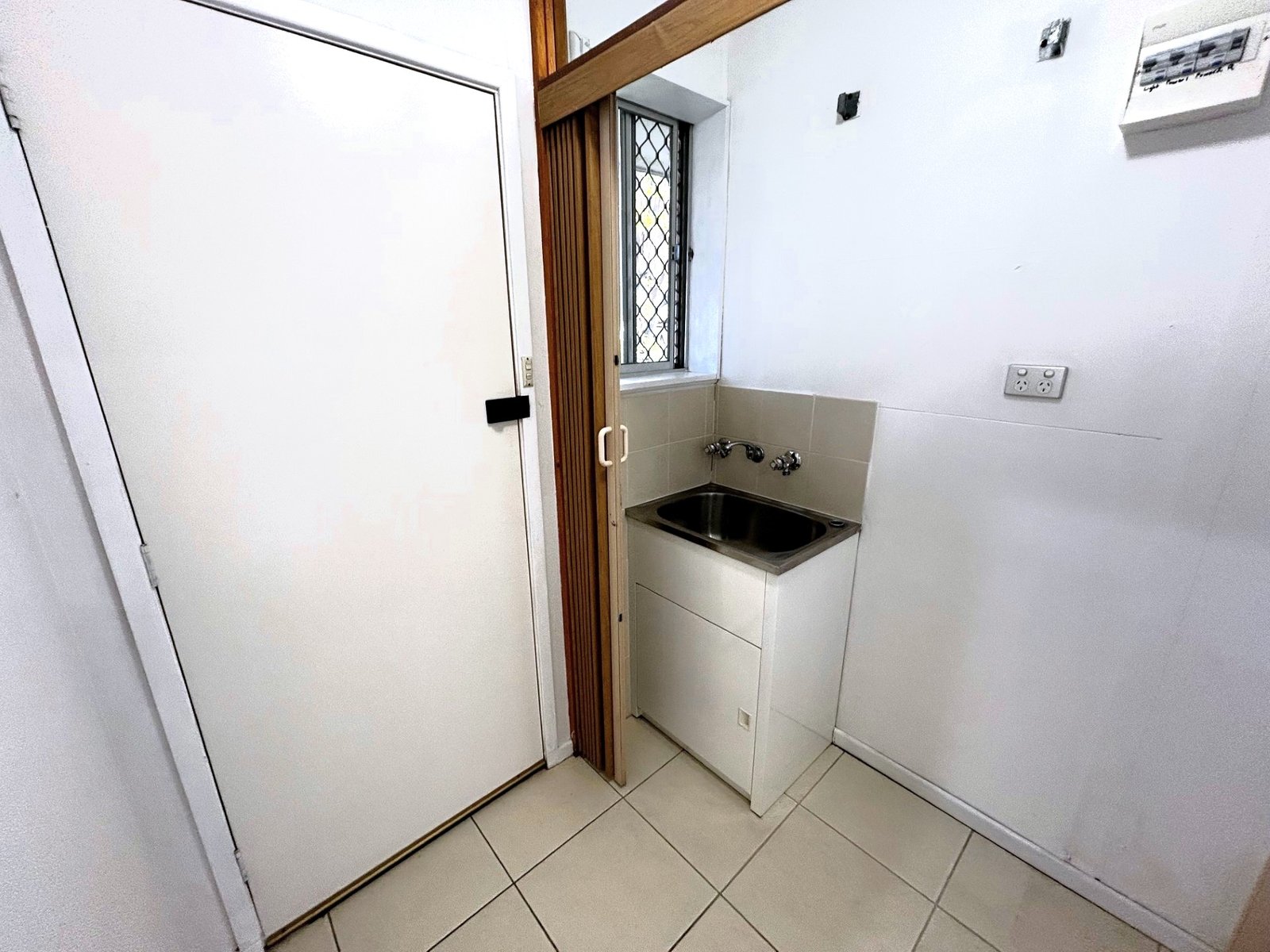 2/63 Azalea Avenue COFFS HARBOUR 7