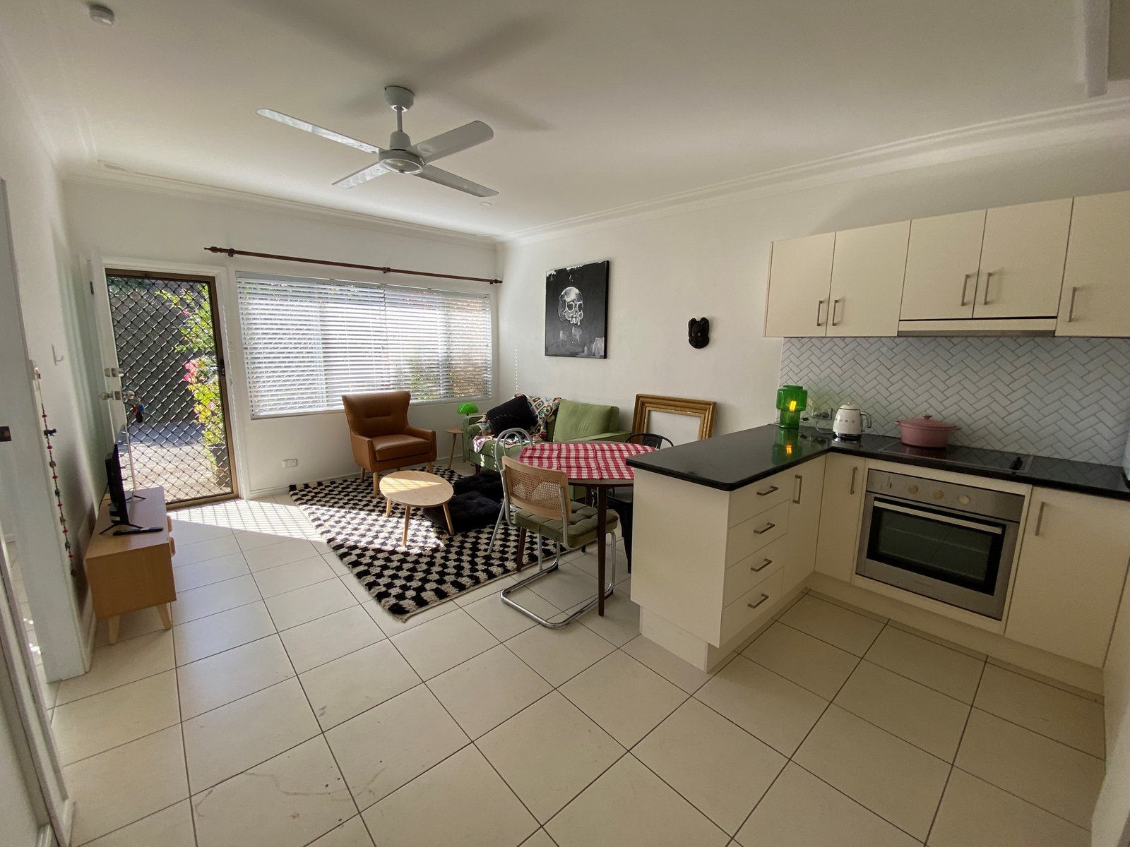 2/63 Azalea Avenue COFFS HARBOUR 8