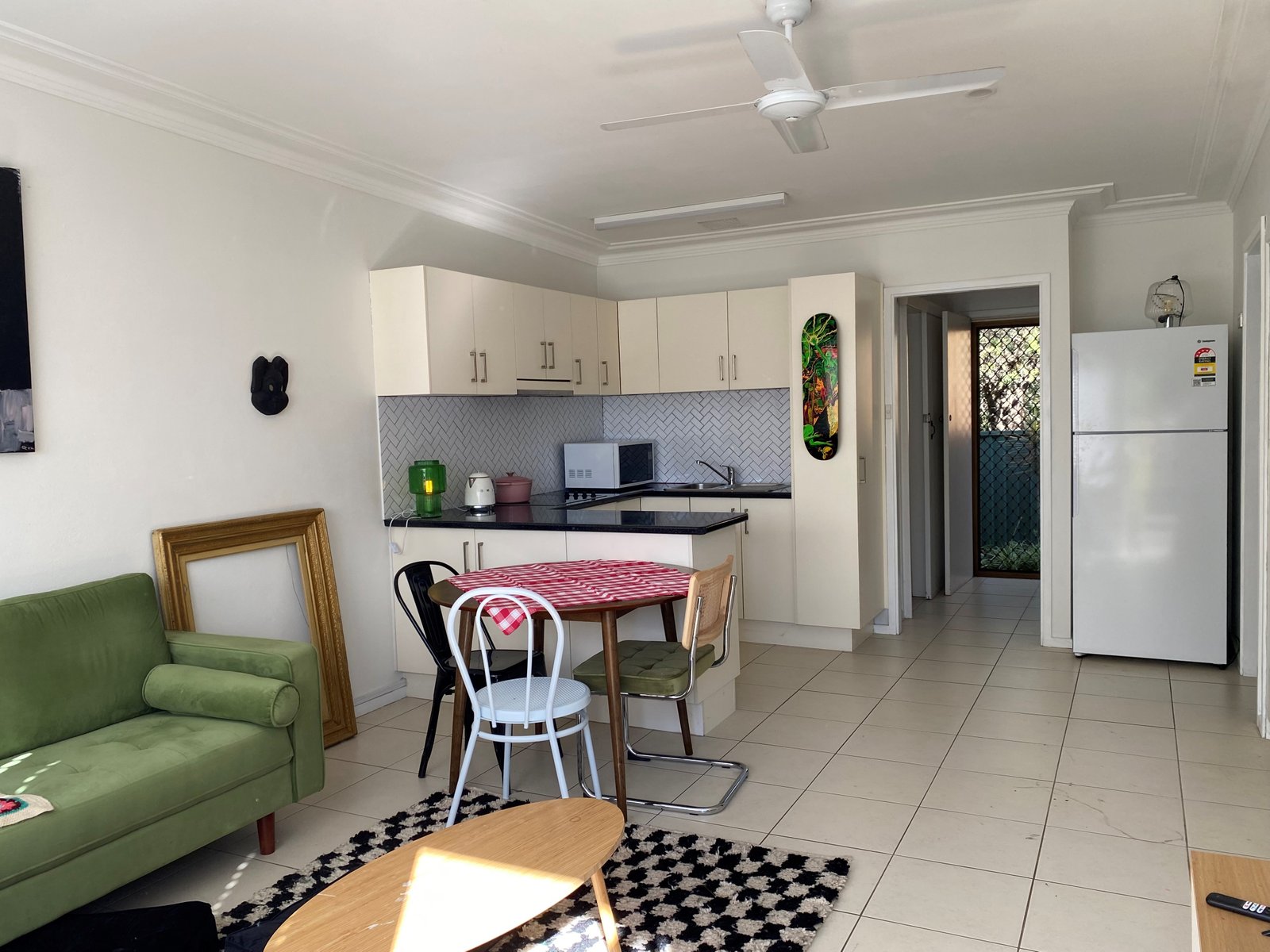 2/63 Azalea Avenue COFFS HARBOUR 9