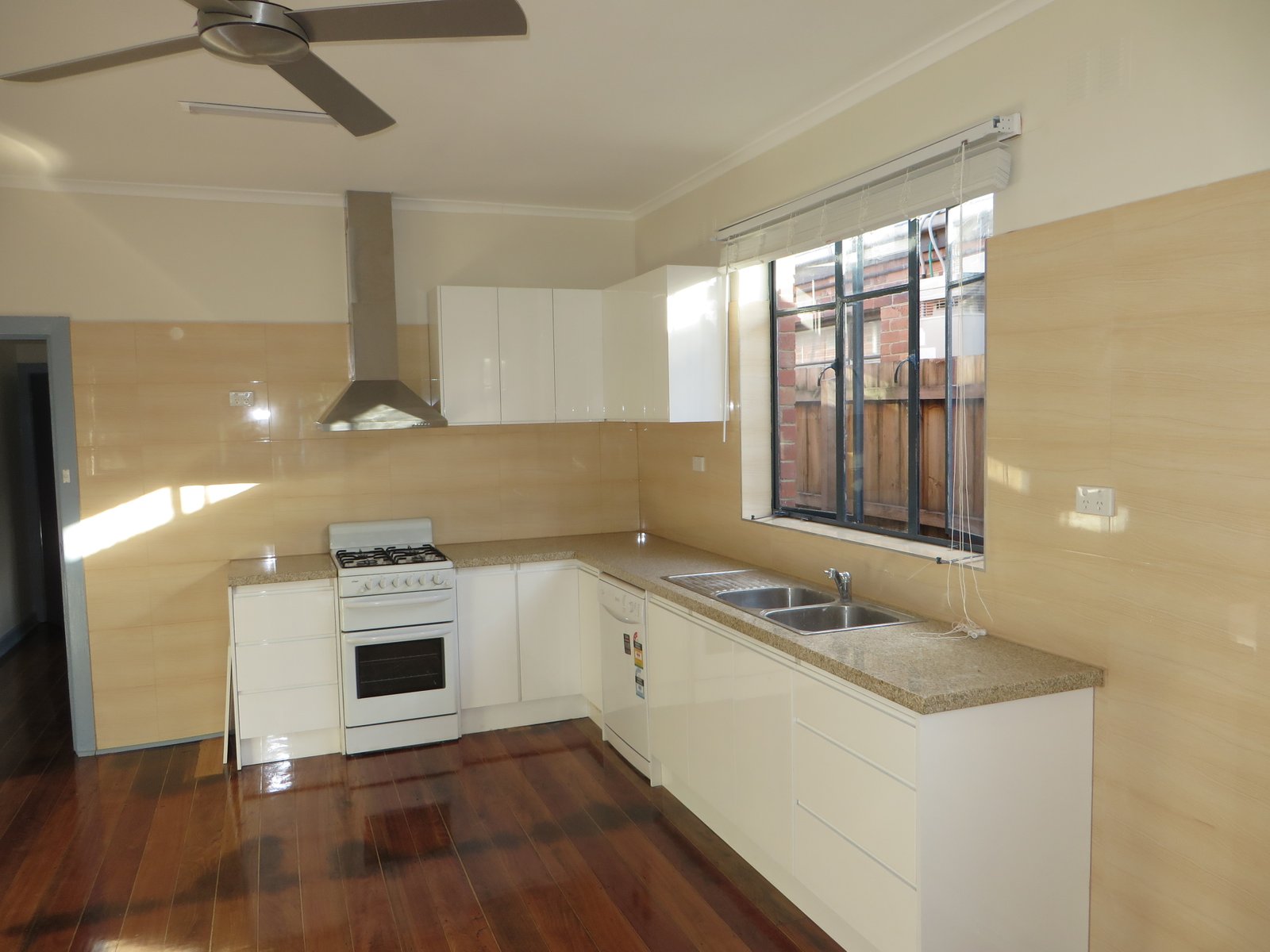 Gallery: 263 Bay Road
