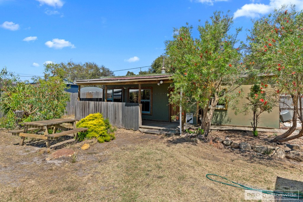 263 Carlton Beach Road CARLTON 21