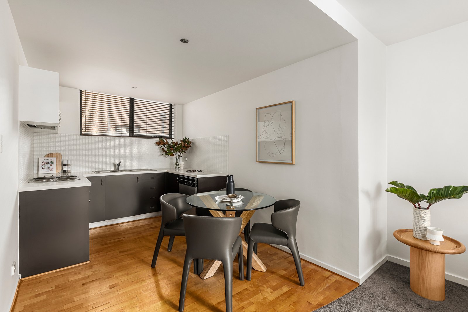 2/63 Cobden Street, Kew, 3101